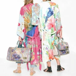 New ❤️ Aratta Large Teal Renaissance 👜 Handbag 🥰