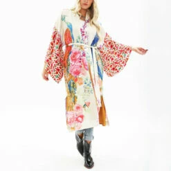 Brand new ⌛ Aratta Fantasy Topper 🛒