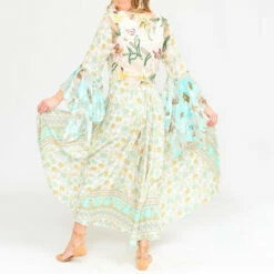 Deals ✨ Aratta Forever Lilies Topper 👏 -Cheap Aratta Store unnamed file 761